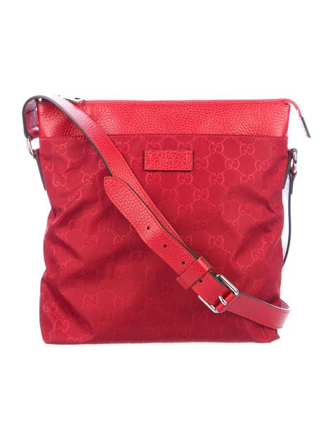 gucci gg nylon messenger bag|gucci messenger bag inside.